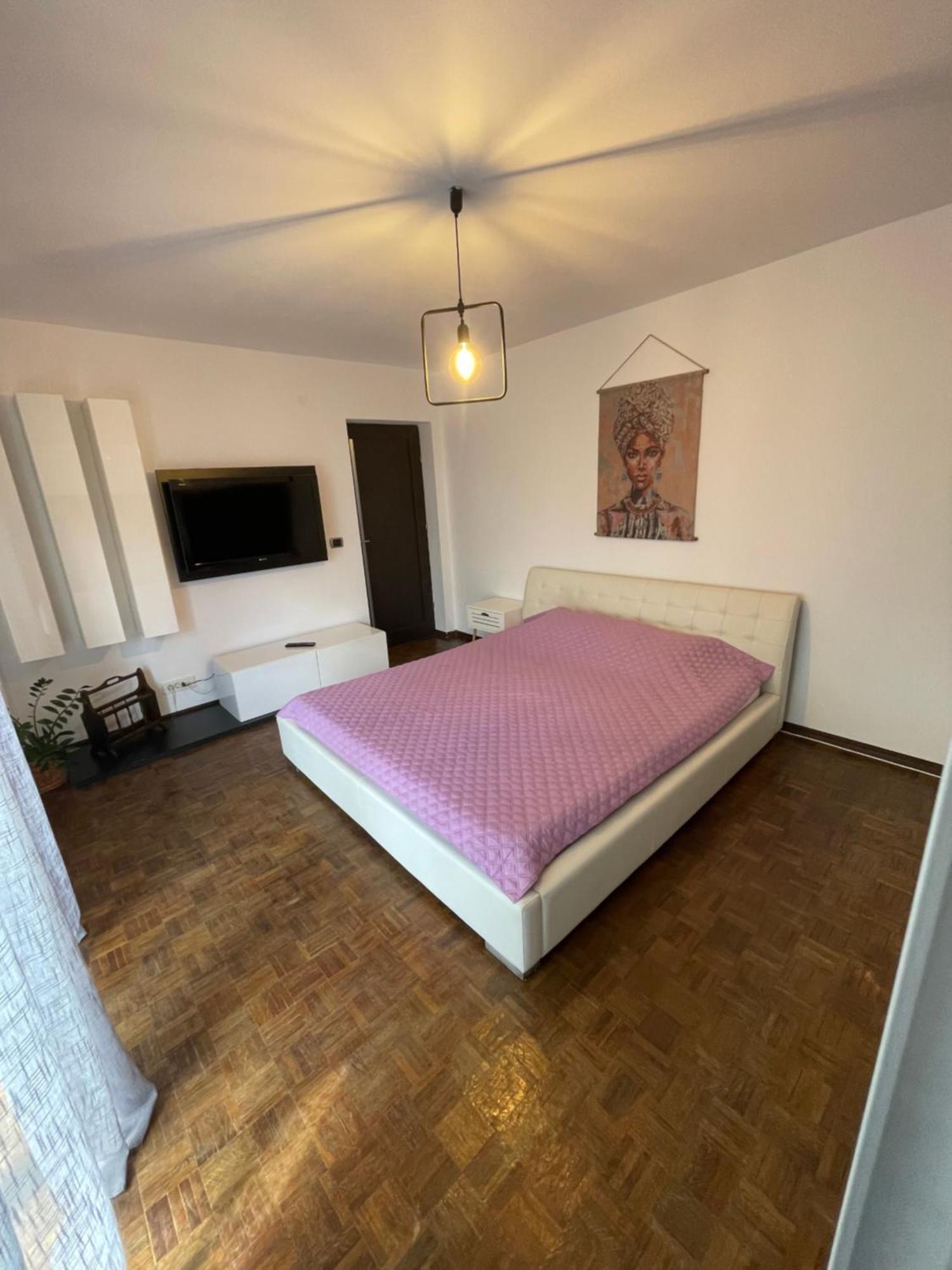 Apartament Centru Vechi Krajowa Zewnętrze zdjęcie